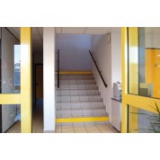 Bande de repérage pour contremarche intérieure 10mx100mm Bande de repérage 10mx100mm pour contremarche - escalier